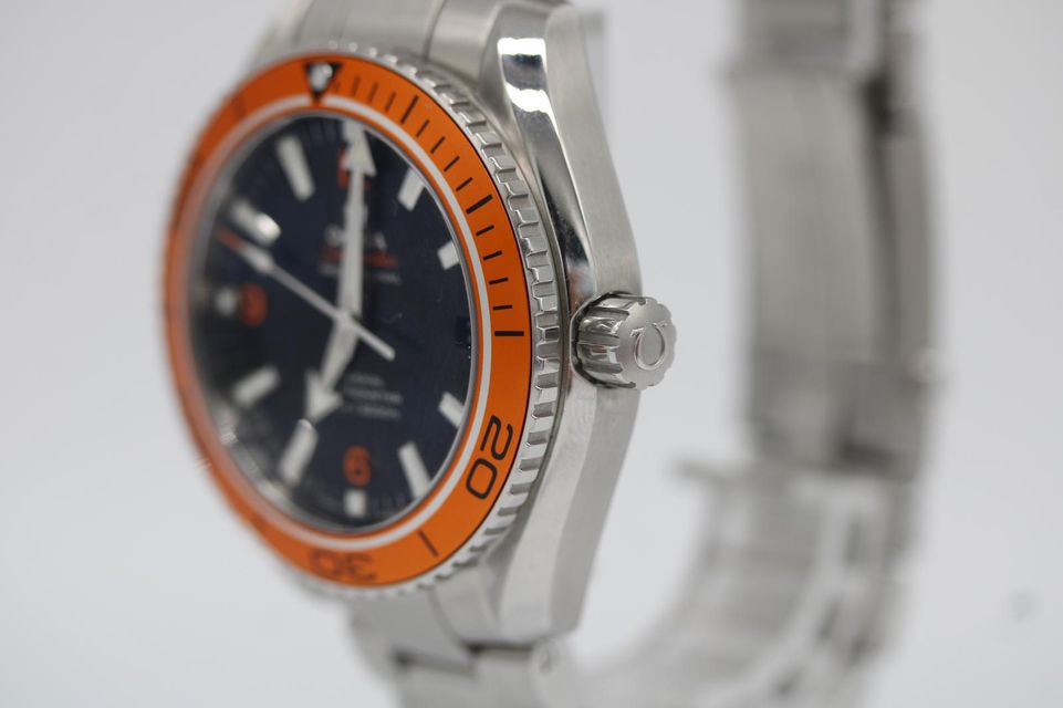 Omega Planet Ocean 232.30.42.21.01.002 Image 2